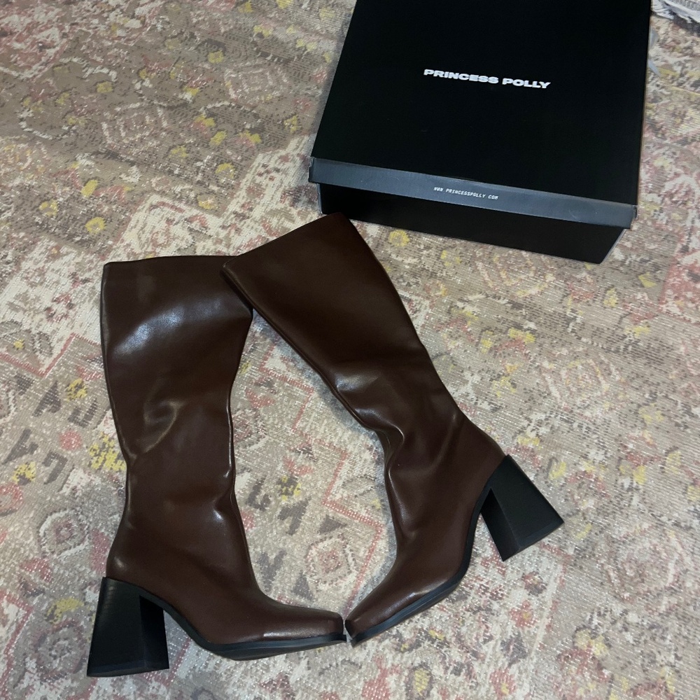 Princess Polly Renzo brown Knee High Boots size 7